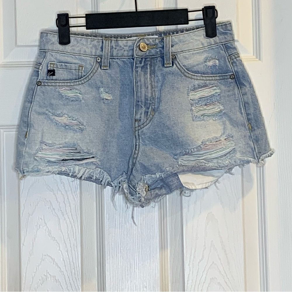 KanCan Multi-Color Thread Distressed Shorts Size Small
